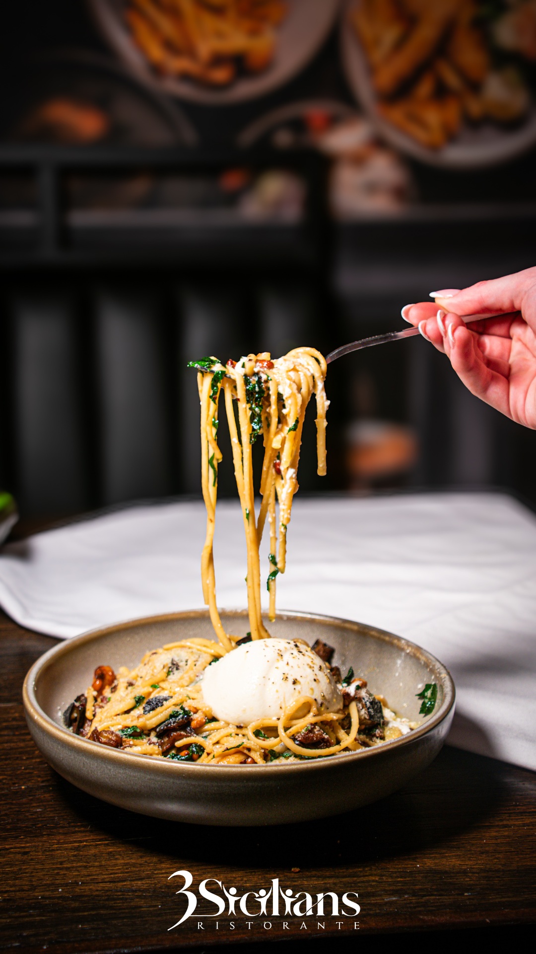 LINGUINE PRIMAVERA 3Sicilians at Club Stockton
