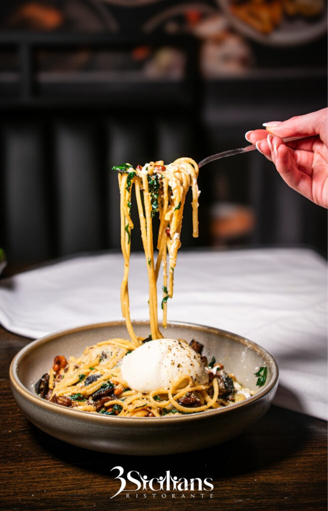 LINGUINE PRIMAVERA 3Sicilians at Club Stockton